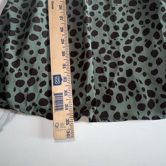 Main Strip Women's Green Black Leopard Long Sleeve Dress Ruffled Size Medium - Picture 6 of 15